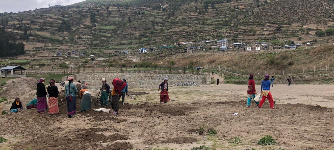 स्वास्थ्य संस्था नहुँदा लामाखोल्सी गाउँमा समस्या